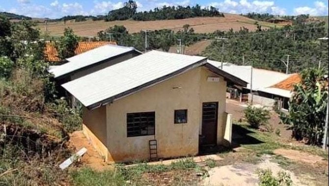 Casa 32 m² - Cohapar - Rio Bonito do Iguaçu - PR