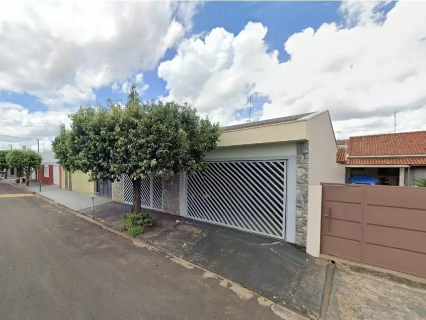 Casa à venda em leilão