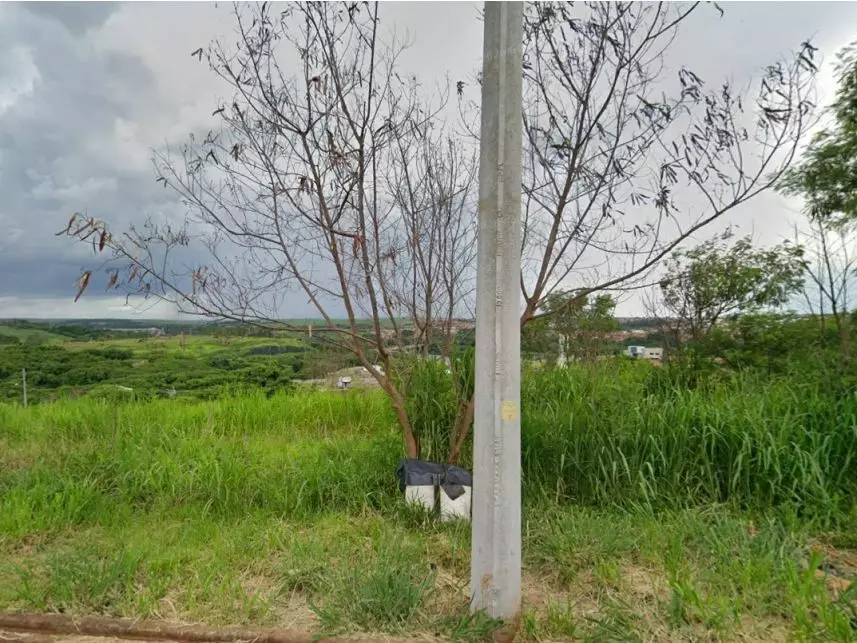 Terreno à venda em leilão