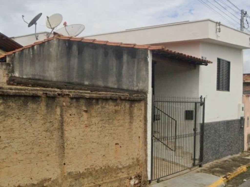 Casa 68 m² - J.K - Piumhi - MG
