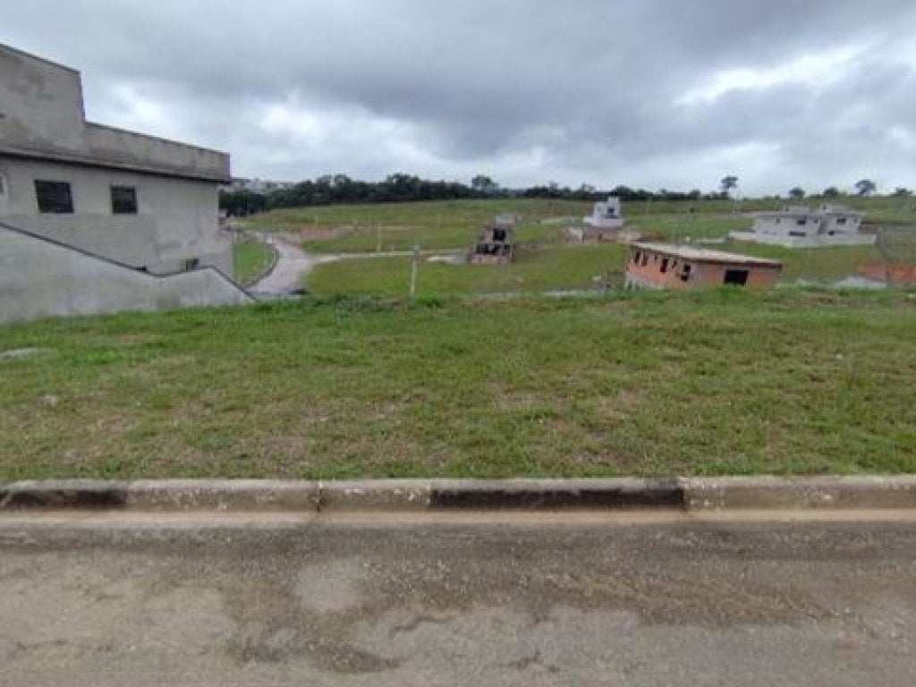Terreno 150 m² - Santana de Parnaíba-SP - Rua das Magnólia Brancas, 53 - Jaguari (Jardim das Flores)