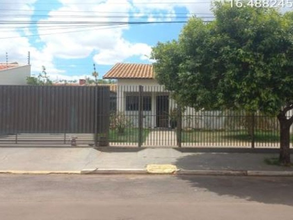 Casa 129 m² - Rondonópolis-MT - Rua Maria Amanda Gonçalves do Ó, 221 - Loteamento Parque das Rosas