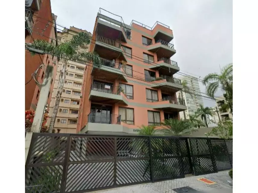 Apartamento à venda em leilão