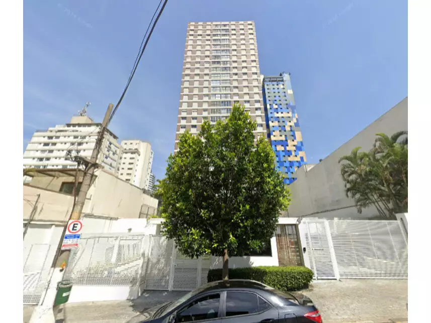 Apartamento à venda em leilão