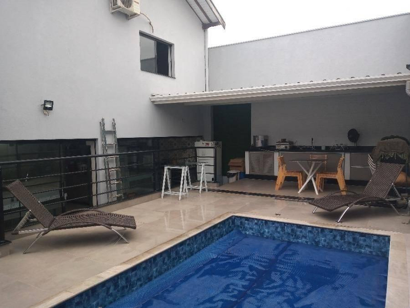 Casas