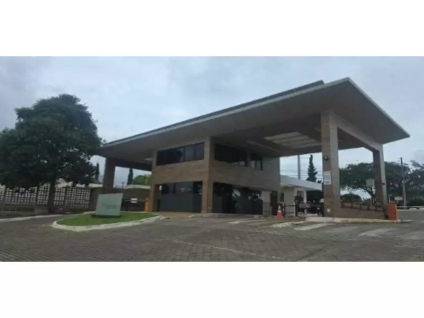 Terreno à venda em leilão