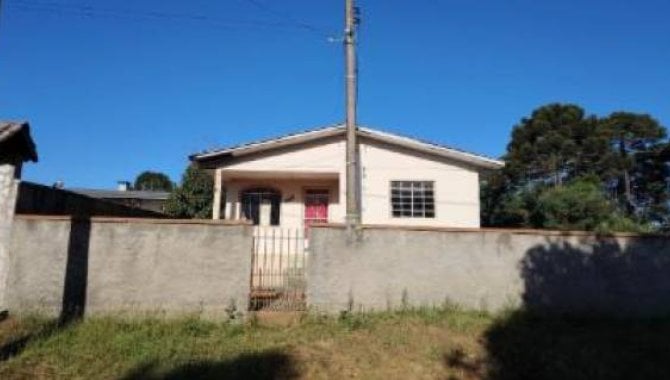 Casa, Padrão, 0 Vaga(S) de Garagem