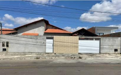 Casas