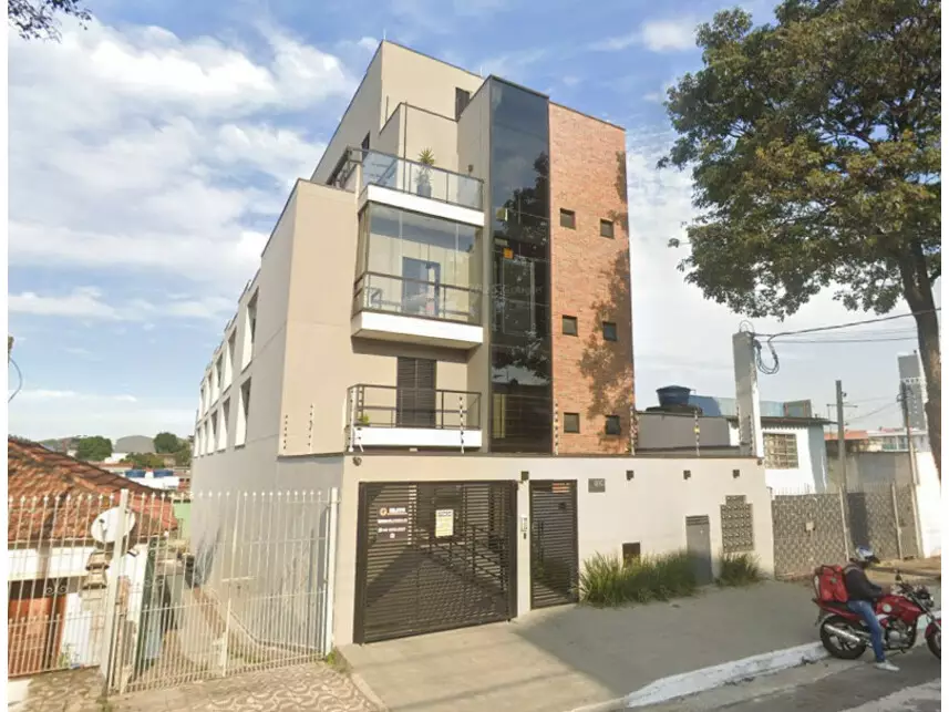 Apartamento à venda em leilão