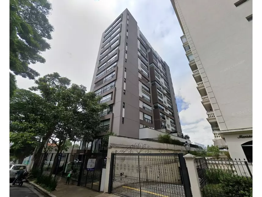 Apartamento à venda em leilão