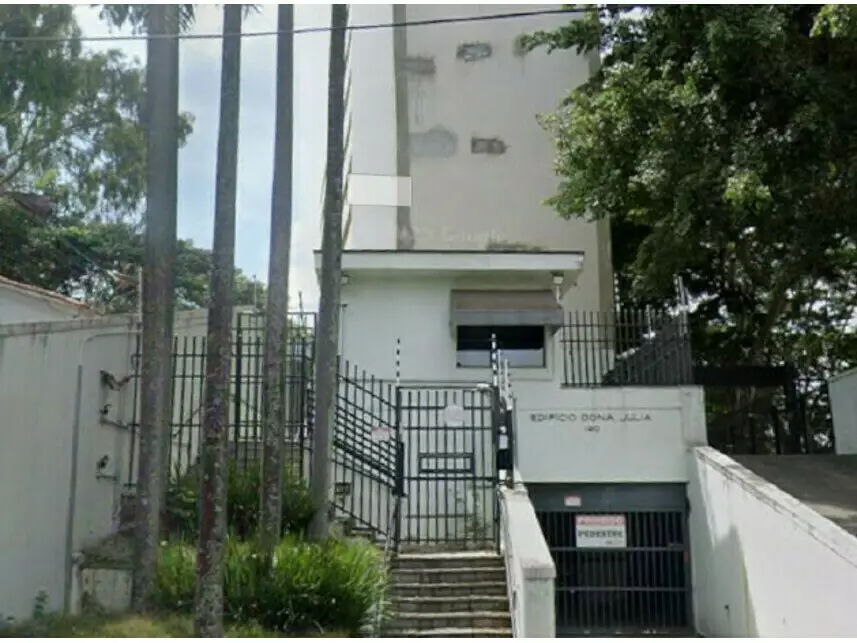 Apartamento à venda em leilão
