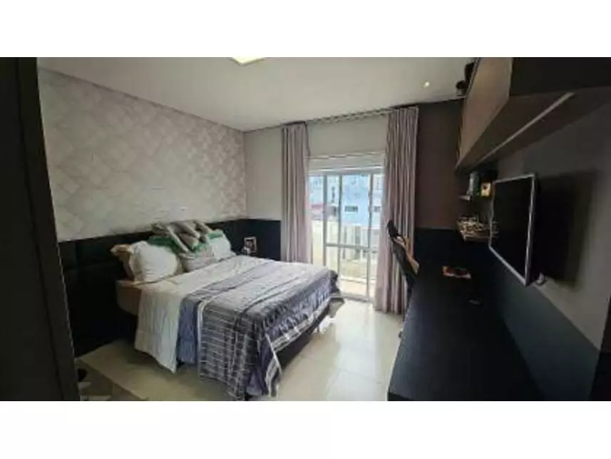 Apartamento à venda em leilão