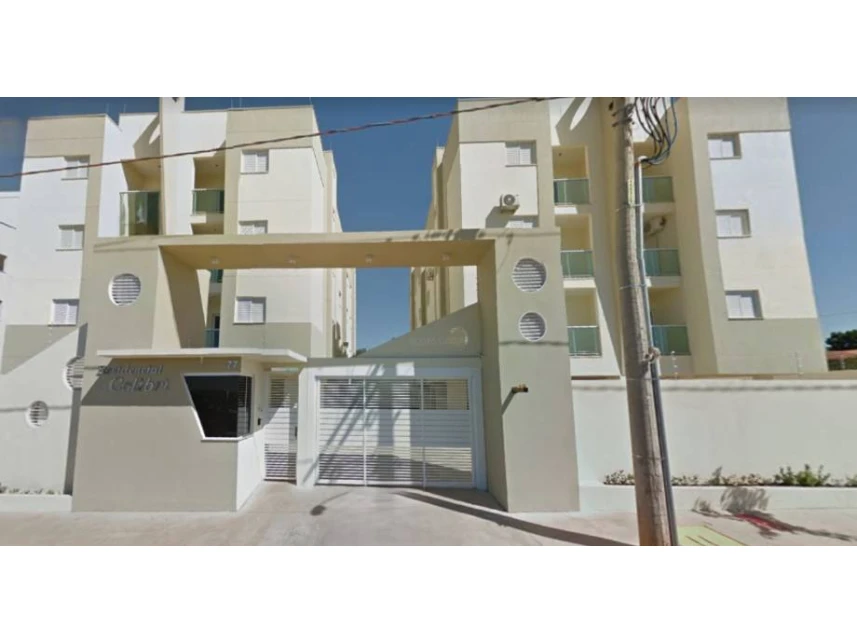 Apartamento à venda em leilão