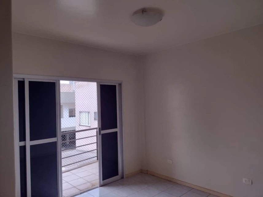 Apartamento à venda em leilão