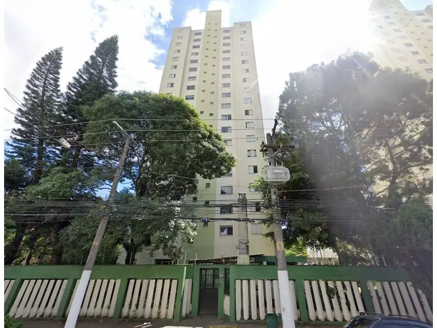Apartamento à venda em leilão