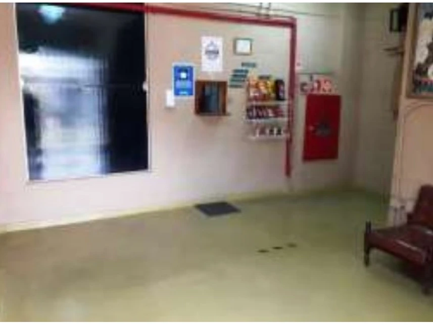 Prédio Comercial à venda em leilão