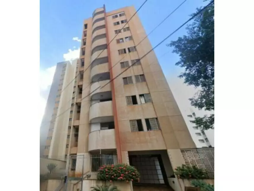 Apartamento à venda em leilão