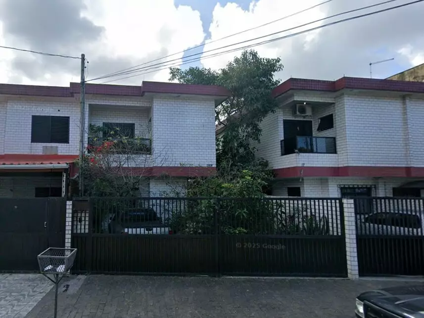 Sobrado à venda em leilão