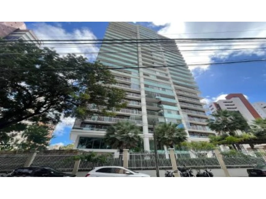 Apartamento Duplex à venda em leilão