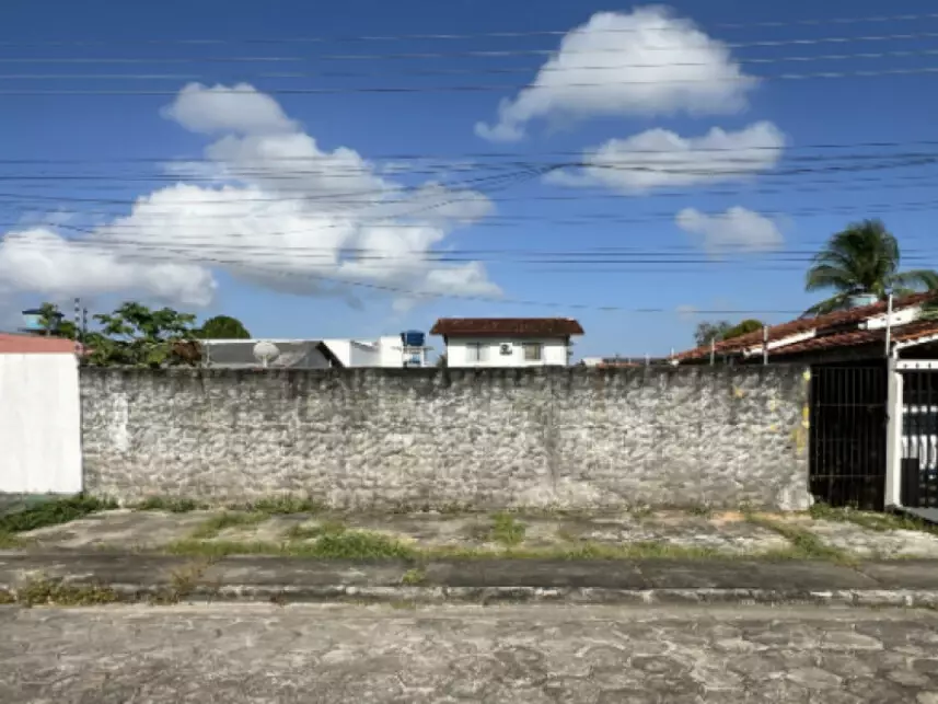 Terreno à venda em leilão