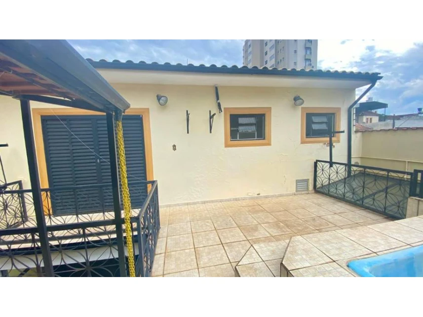 Casa à venda em leilão